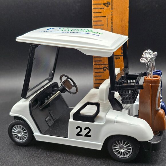 Pull Back Toy Golf Cart - Picture 1 of 4